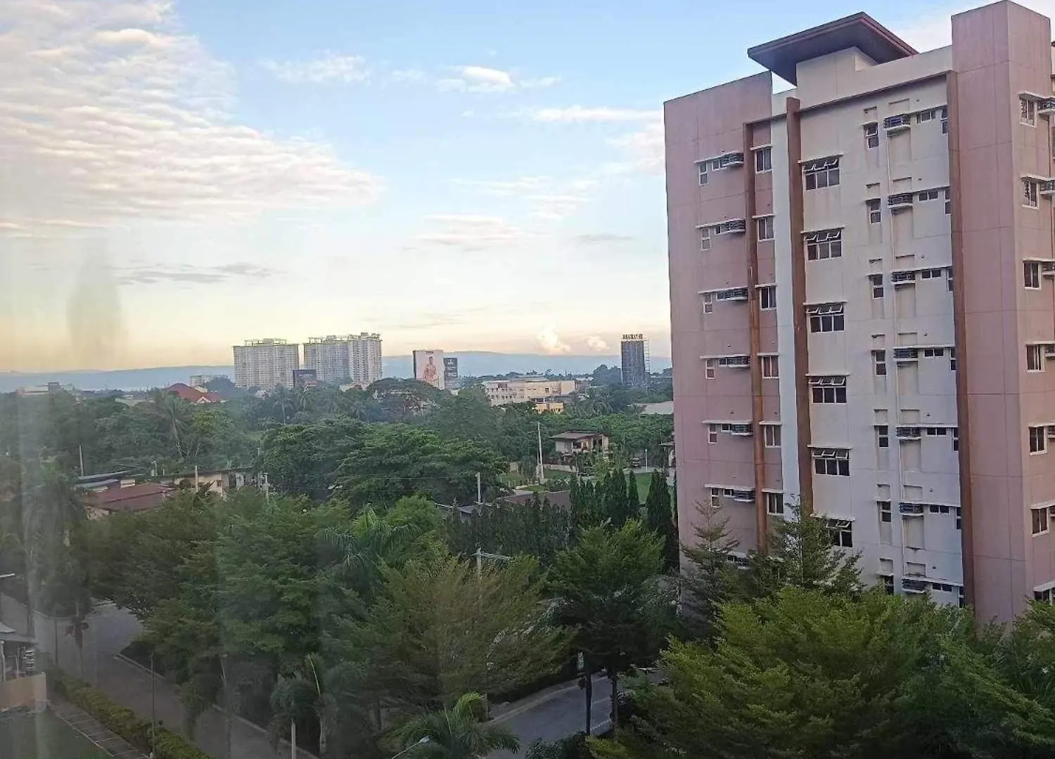 Matina Enclaves 2Br With Wifi Near Sm Mall Davao 0*,